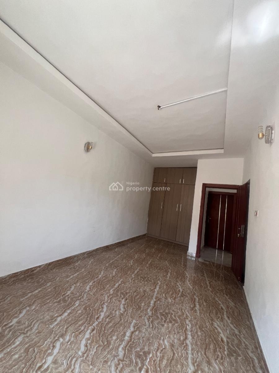 Standard 2 Bedroom Apartment in a Secured Neighborhood, Majek, Just After Sangotedo Shoperight, and Opposite Fara Park, Sangotedo, Ajah, Lagos, Flat / Apartment for Rent
