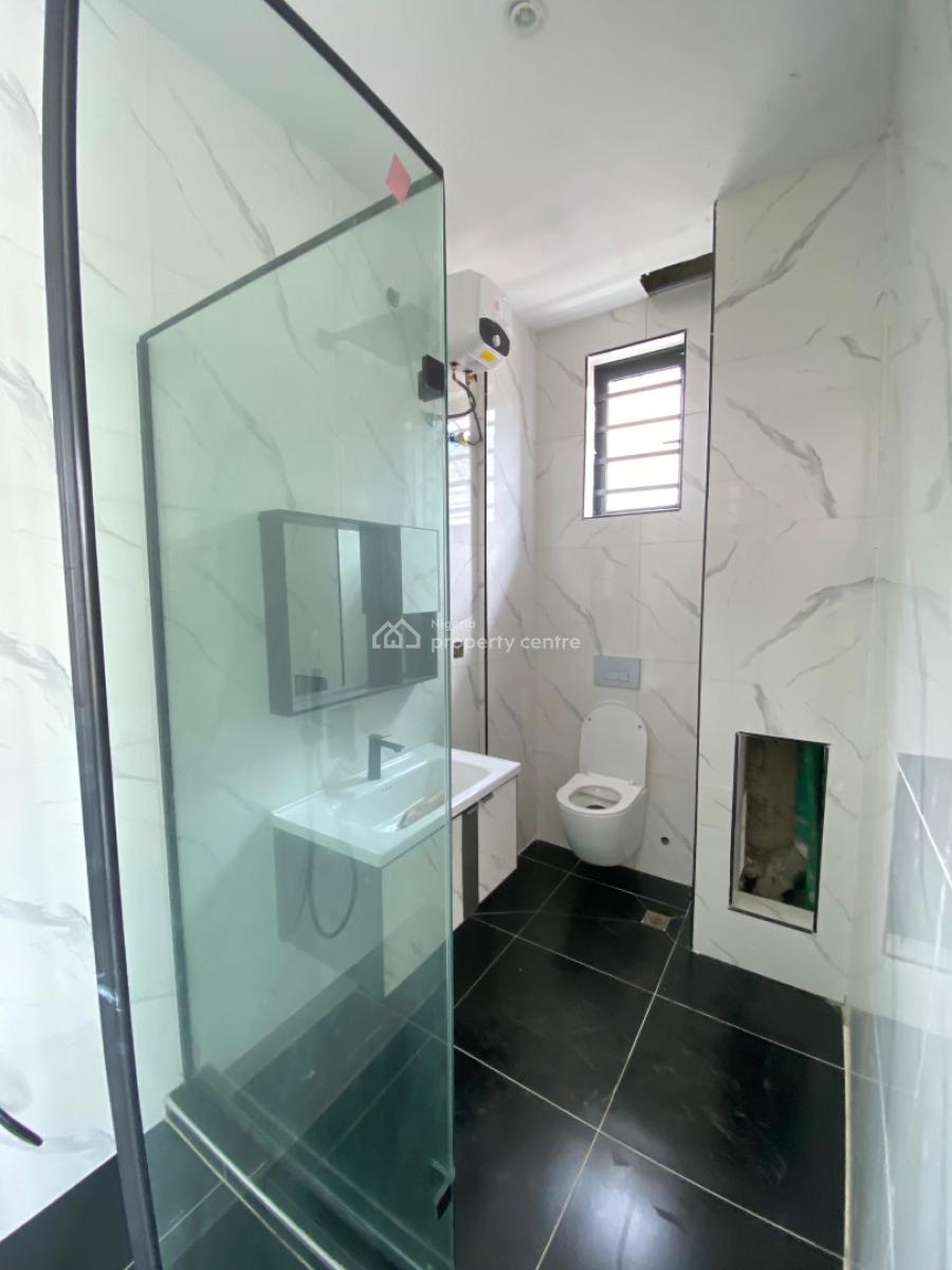 Stunning 2 Bedroom Apartment with Bq, Freedom Way, Lekki Phase 1, Lekki, Lagos, Flat / Apartment for Sale