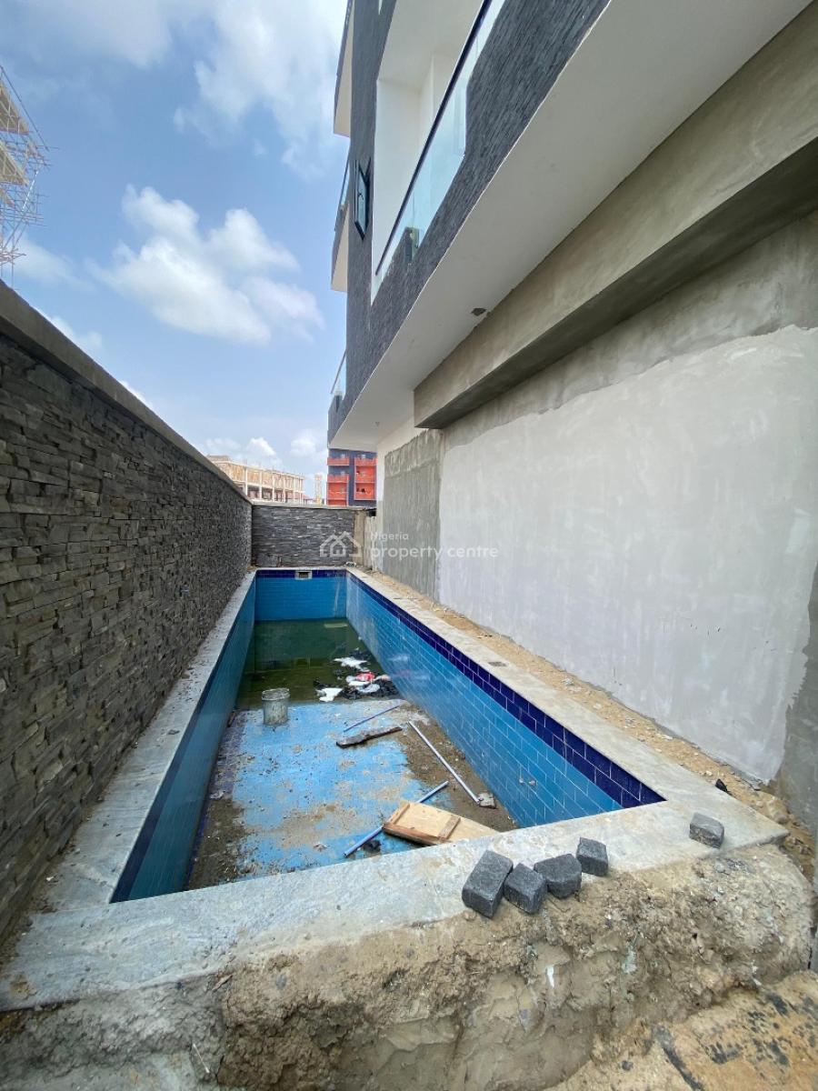 Stunning 2 Bedroom Apartment with Bq, Freedom Way, Lekki Phase 1, Lekki, Lagos, Flat / Apartment for Sale