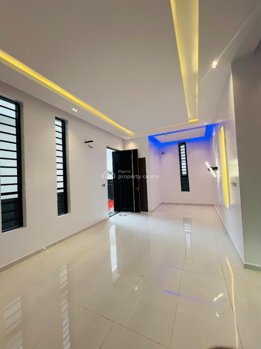 4 Bedroom & Bq Semi Detached, Ikota, Lekki, Lagos, Semi-detached Duplex for Sale