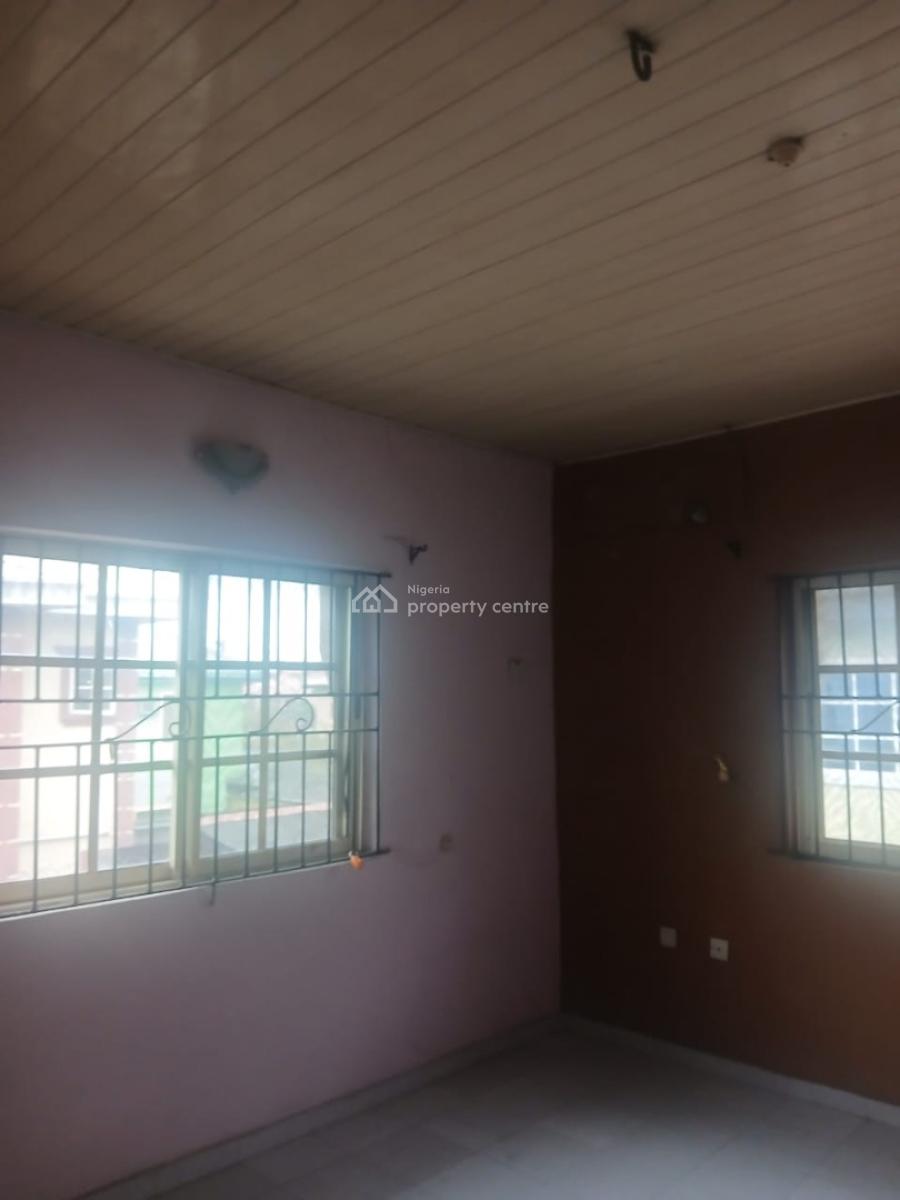 Spacious 3br, Gra Phase 1, Magodo, Lagos, Flat / Apartment for Rent