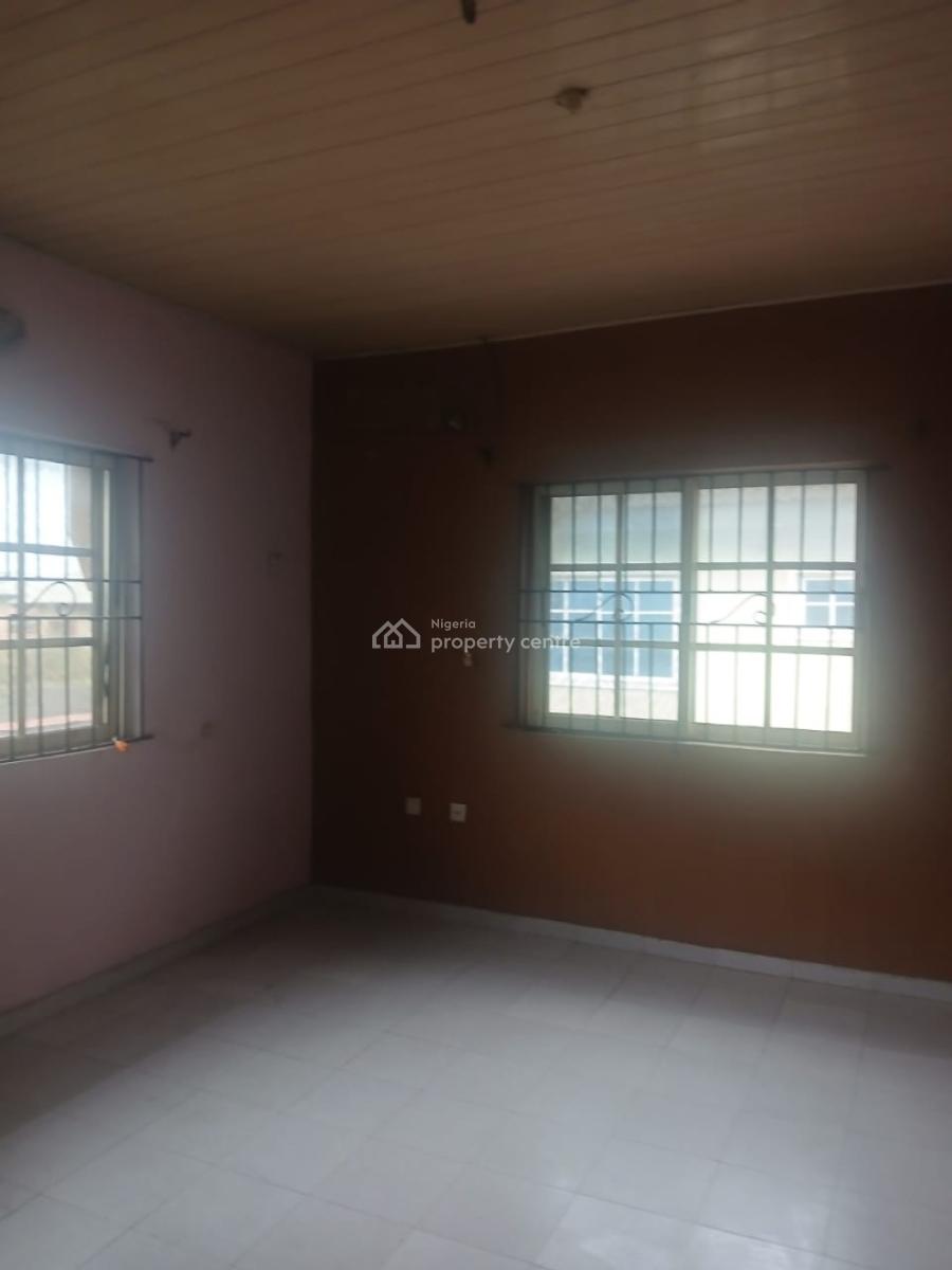 Spacious 3br, Gra Phase 1, Magodo, Lagos, Flat / Apartment for Rent