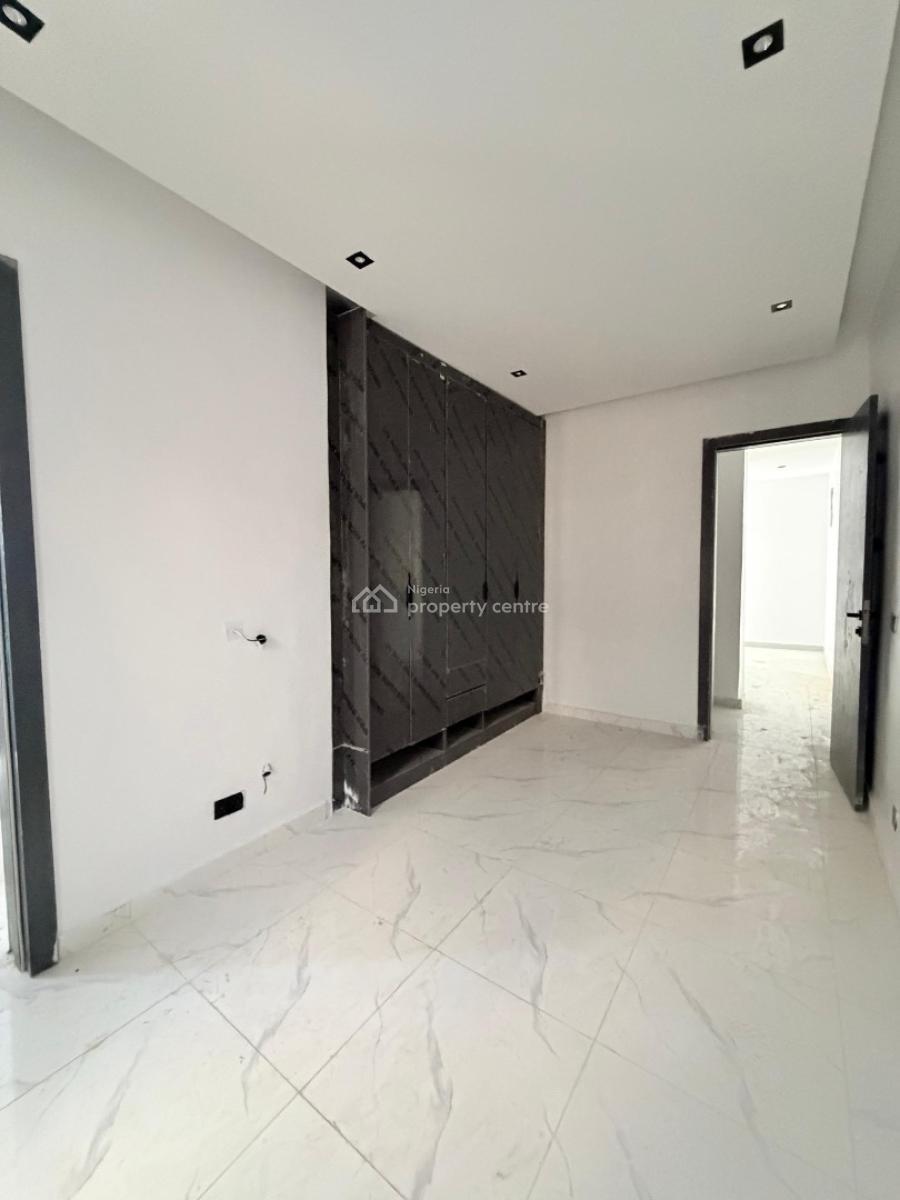 Exclusive 5 Bedroom Semi Detached, Ikota, Lekki, Lagos, Semi-detached Duplex for Sale