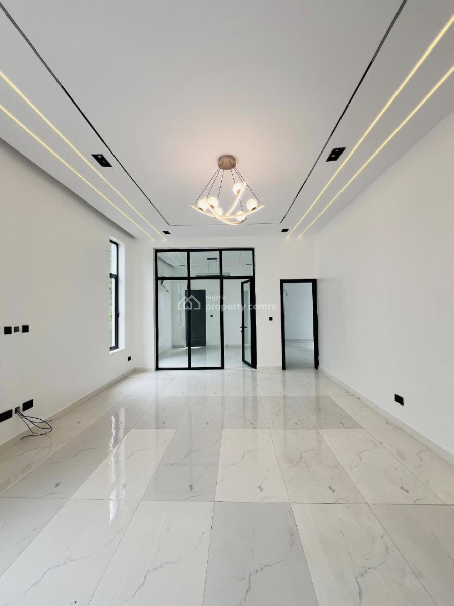 5 Bedroom & Bq Fully Detached, Ikota, Lekki, Lagos, Detached Duplex for Sale