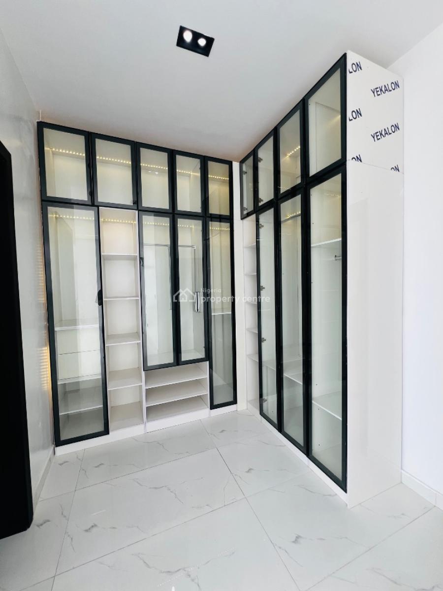 5 Bedroom & Bq Fully Detached, Ikota, Lekki, Lagos, Detached Duplex for Sale