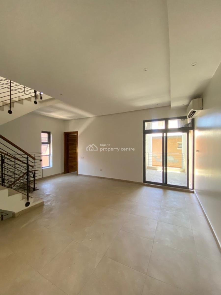 4bedroom Townhouse with Spacious Bq., Phase 1, Lekki, Lagos, Terraced Duplex for Rent