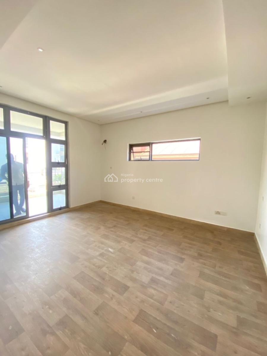 4bedroom Townhouse with Spacious Bq., Phase 1, Lekki, Lagos, Terraced Duplex for Rent