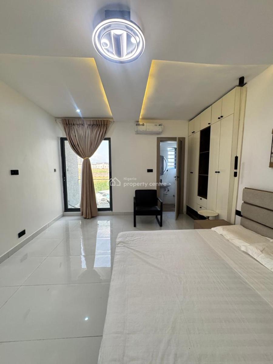 Fully Furnished 1 Bedroom Apartment, Lekki Phase 1, Lekki, Lagos, Flat / Apartment for Sale