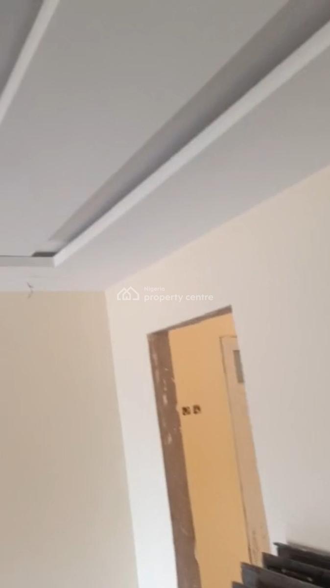 Executive 3bedroom Apartment, Ajoke Estate, New Oko Oba Lagos, New Oko-oba, Agege, Lagos, Flat / Apartment for Rent