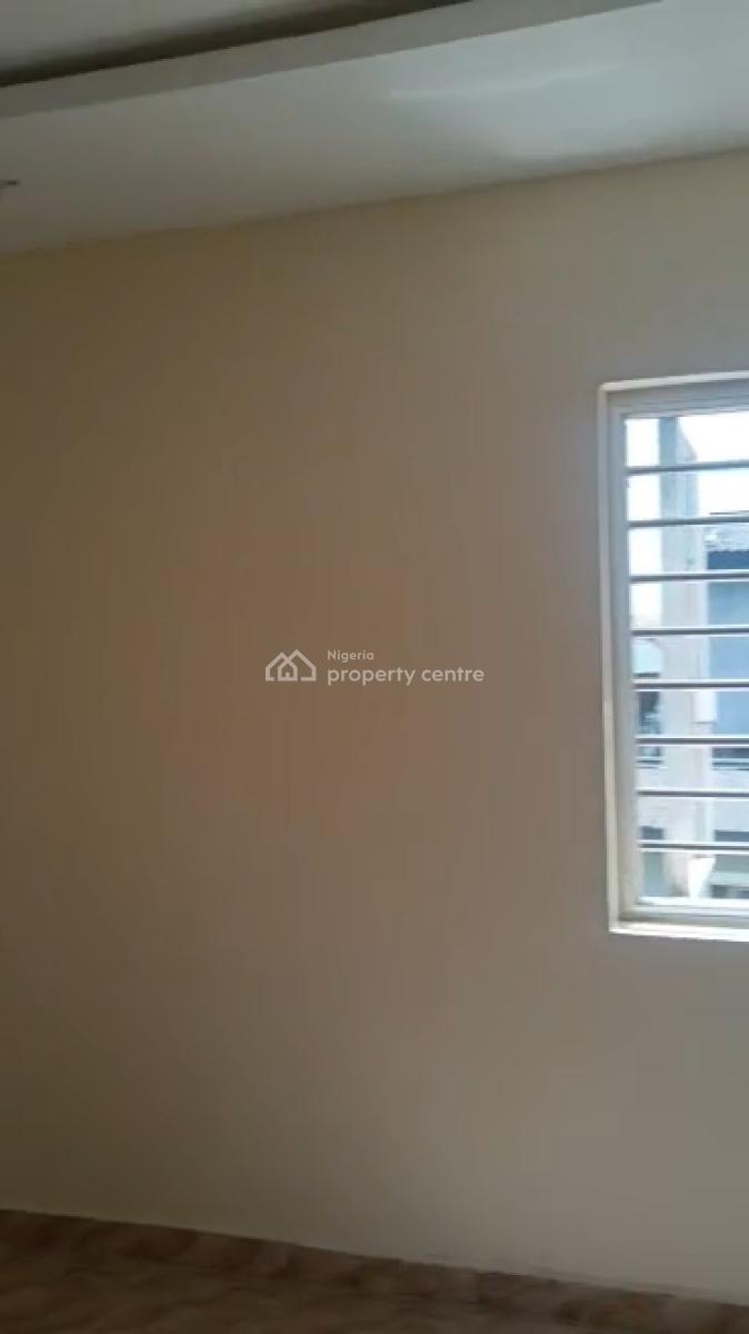 Executive 3bedroom Apartment, Ajoke Estate, New Oko Oba Lagos, New Oko-oba, Agege, Lagos, Flat / Apartment for Rent