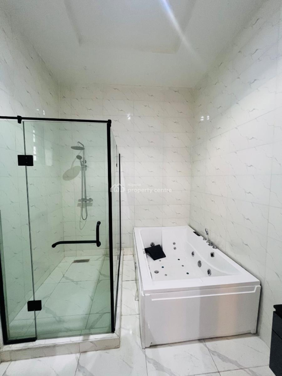 6 Bedroom & Bq Fully Detached, Ikota, Lekki, Lagos, Detached Duplex for Sale