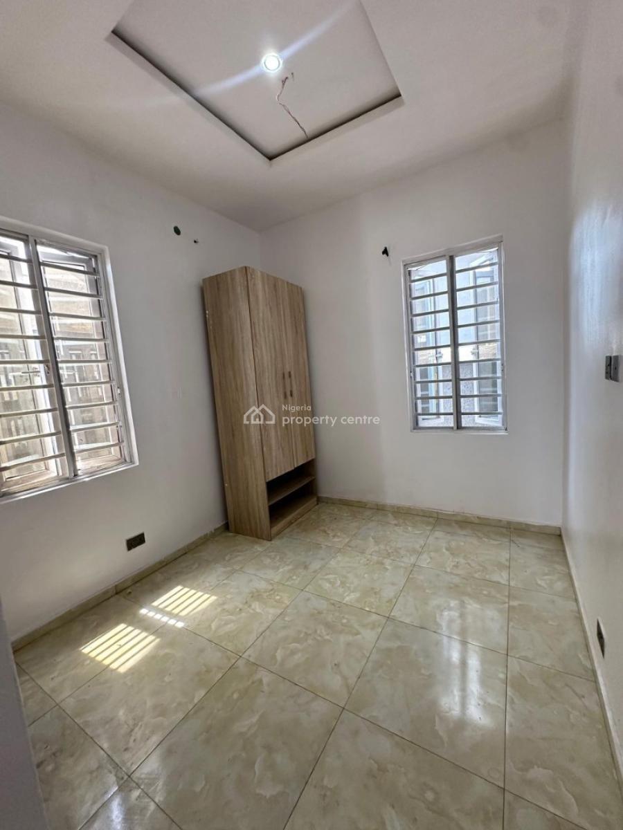 Exclusive Miniflat Available with Microwave and Gas, Royal Pine Estate, Orchid Road, Lekki, Lagos, Mini Flat (room and Parlour) for Rent