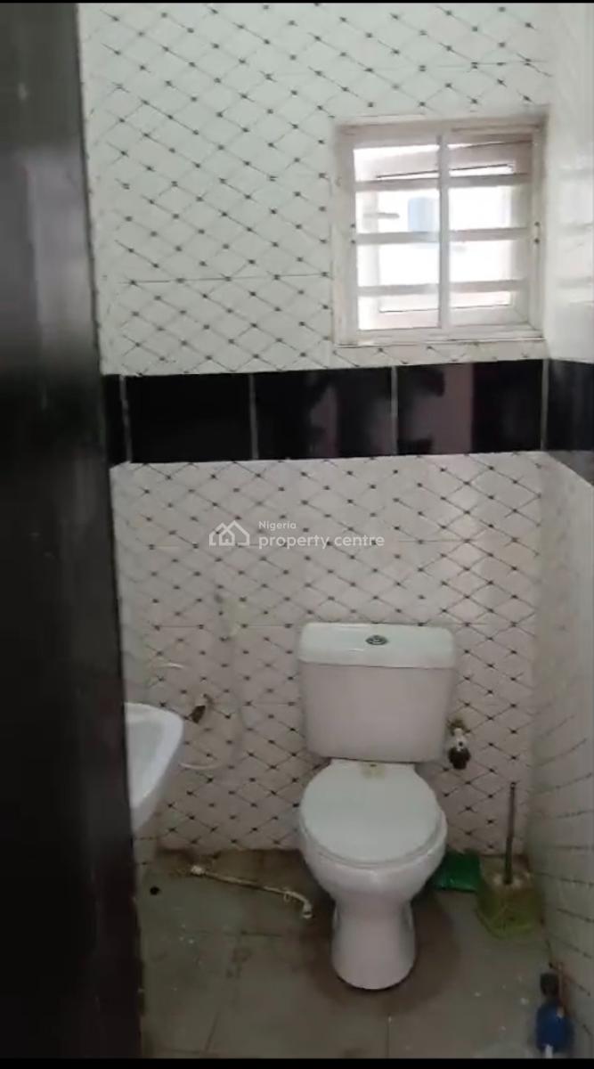 Well Maintained 2 Bedroom Flat, Oshorun Heritage, Opic, Isheri North, Lagos, Flat / Apartment for Rent