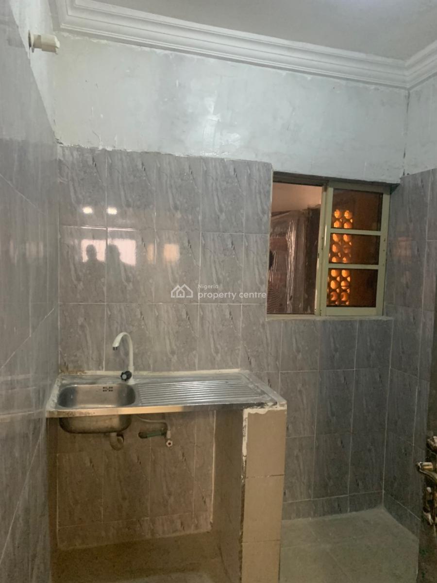 Spacious Newly Renovated 2 Bedrooms, Off Oworo Road, Iyana Oworo, Gbagada, Lagos, Flat / Apartment for Rent