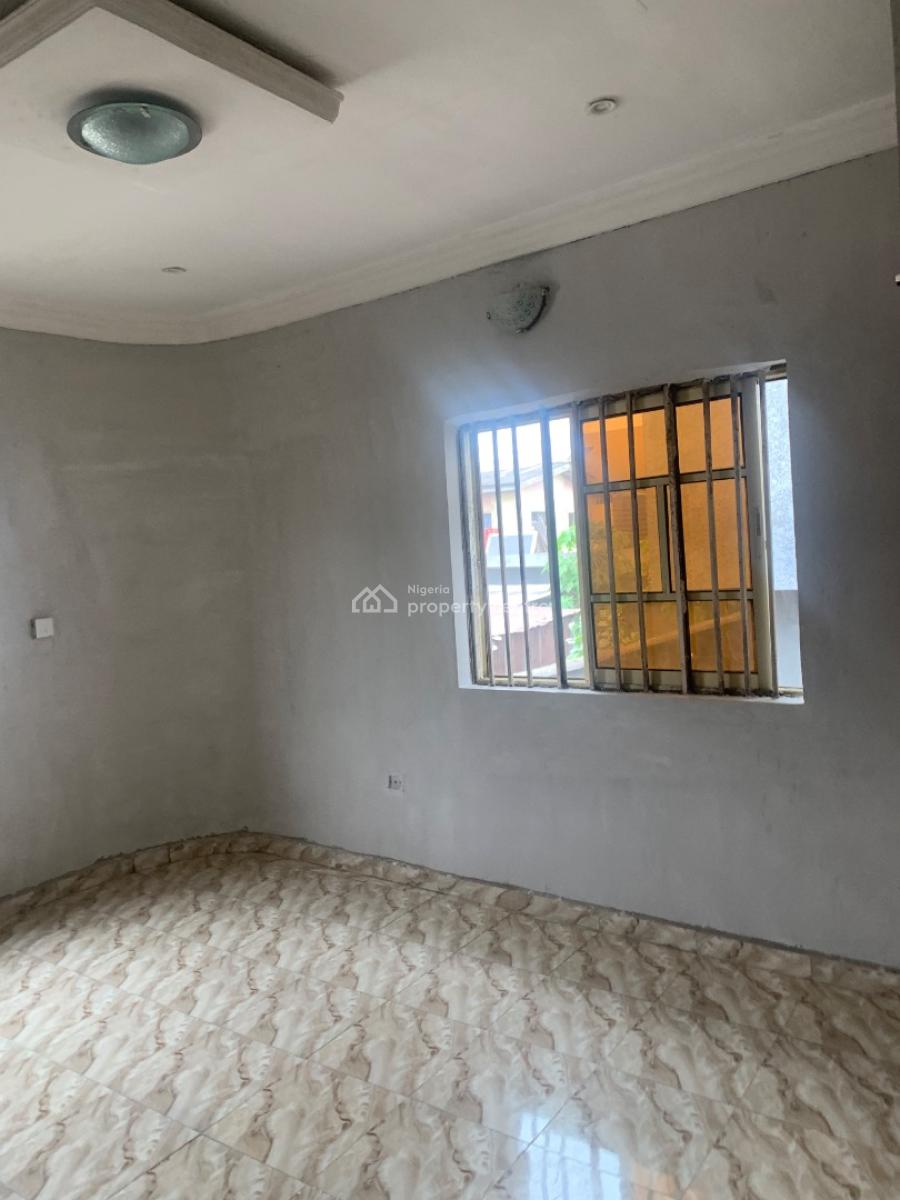 Spacious Newly Renovated 2 Bedrooms, Off Oworo Road, Iyana Oworo, Gbagada, Lagos, Flat / Apartment for Rent