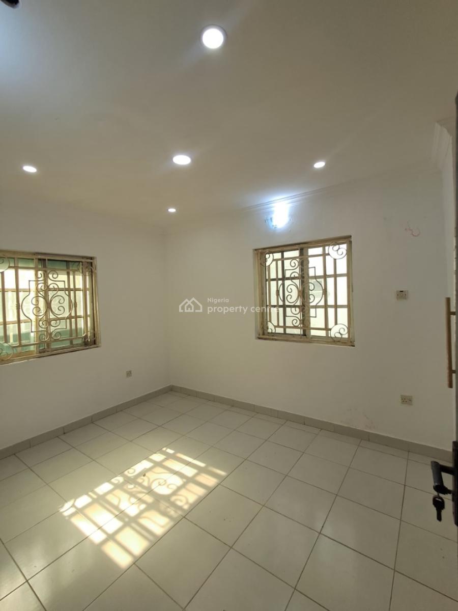 2bedroom Apartment, New Road Chevron, Lekki, Lagos, Flat / Apartment for Rent