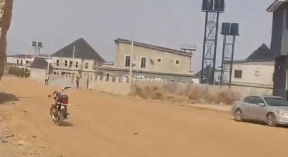 Luxury 5 Bedroom Detached Duplex with Penthouse & Bq, Lugbe District, Abuja, Residential Land for Sale