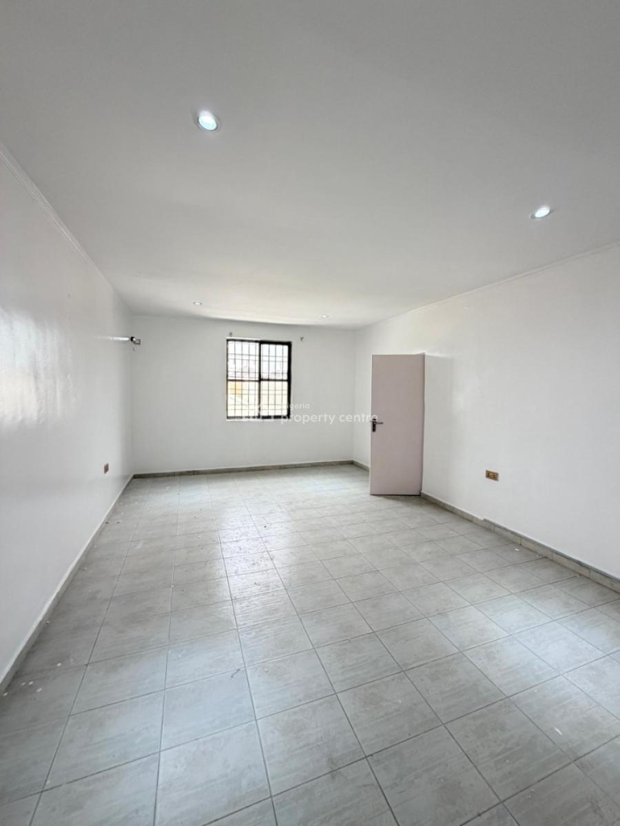 Well Mainted 4 Bedroom Semi Detached Duplex with Bq-, Lekki Phase 1, Lekki, Lagos, Semi-detached Duplex for Sale