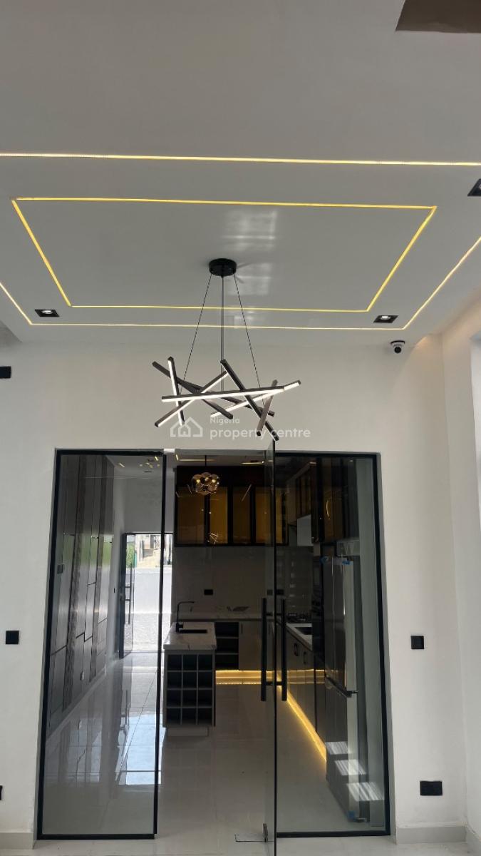 4 Bedroom Fully Detached House, Ikota Gra, Ikota, Lekki, Lagos, Detached Duplex for Sale