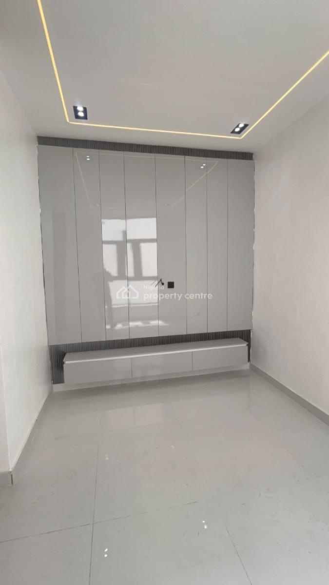 4 Bedroom Fully Detached House, Ikota Gra, Ikota, Lekki, Lagos, Detached Duplex for Sale