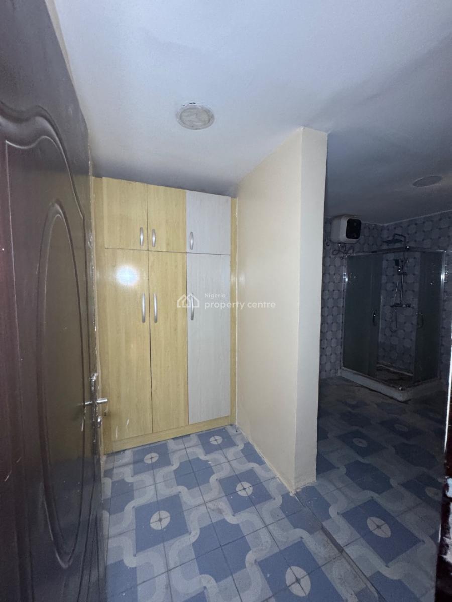 Massive 3 Bedroom Flat at Jahi District, Abuja, Jahi, Abuja, Flat / Apartment for Rent