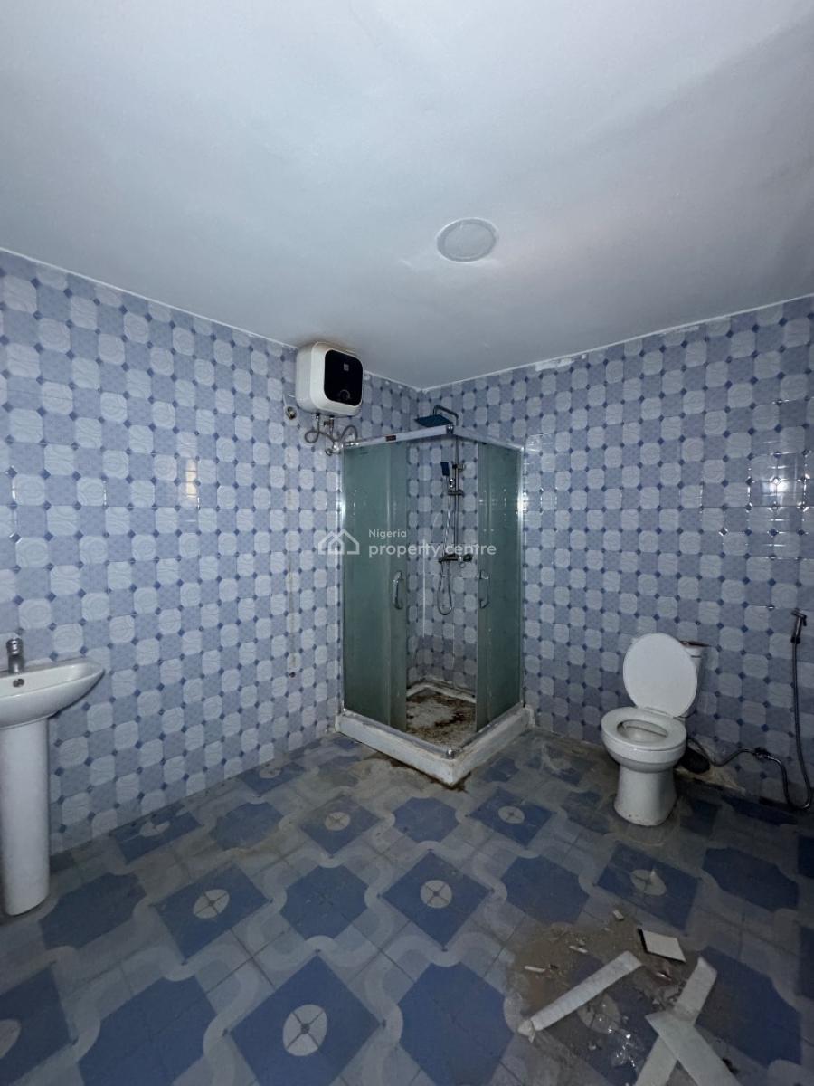 Massive 3 Bedroom Flat at Jahi District, Abuja, Jahi, Abuja, Flat / Apartment for Rent