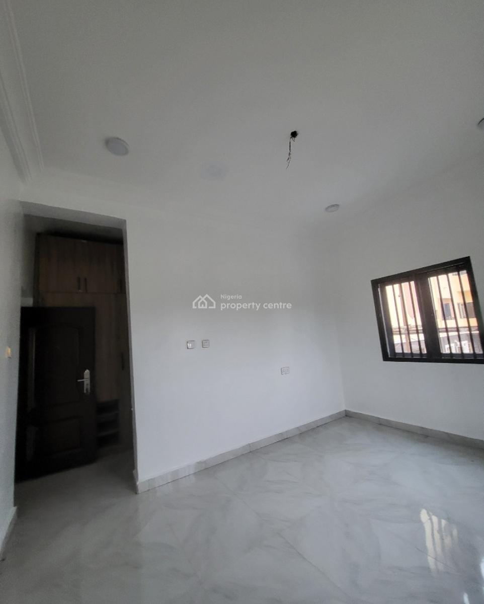 Luxurious Massive 2bedroom Flat Brand New, By Hilview Estate, Gaduwa, Abuja, Flat / Apartment for Rent