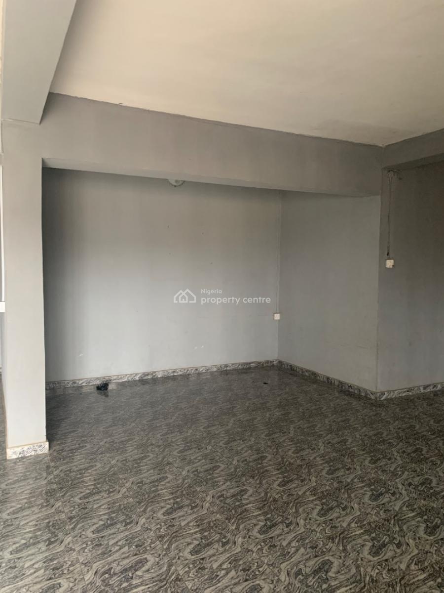 Spacious 3 Bedroom Flat, Omu Street, Ojodu Berger, Ojodu, Lagos, Flat / Apartment for Rent