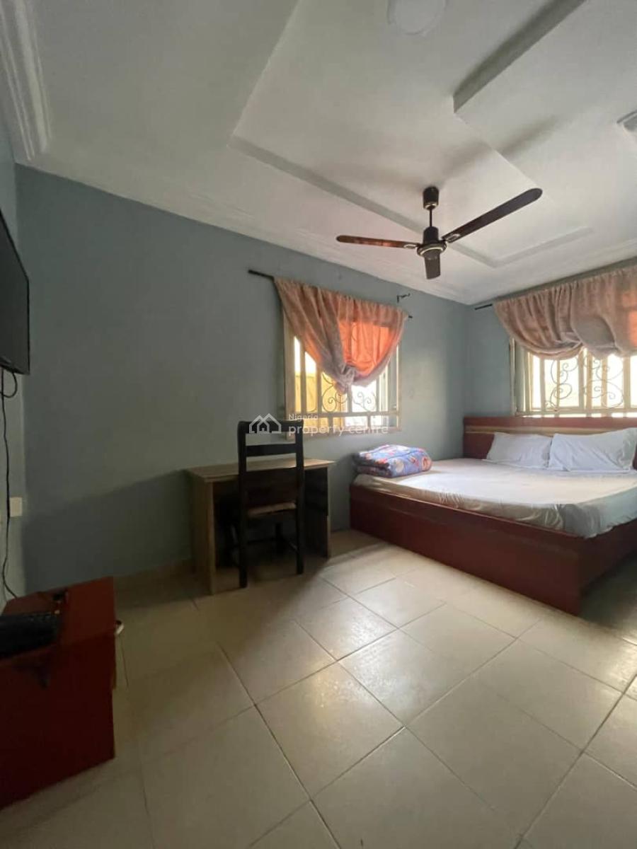 18 Rooms Hotel in a Serene Environment, Off Elimgbu Road, Elimbu, Port Harcourt, Rivers, Hotel / Guest House for Sale
