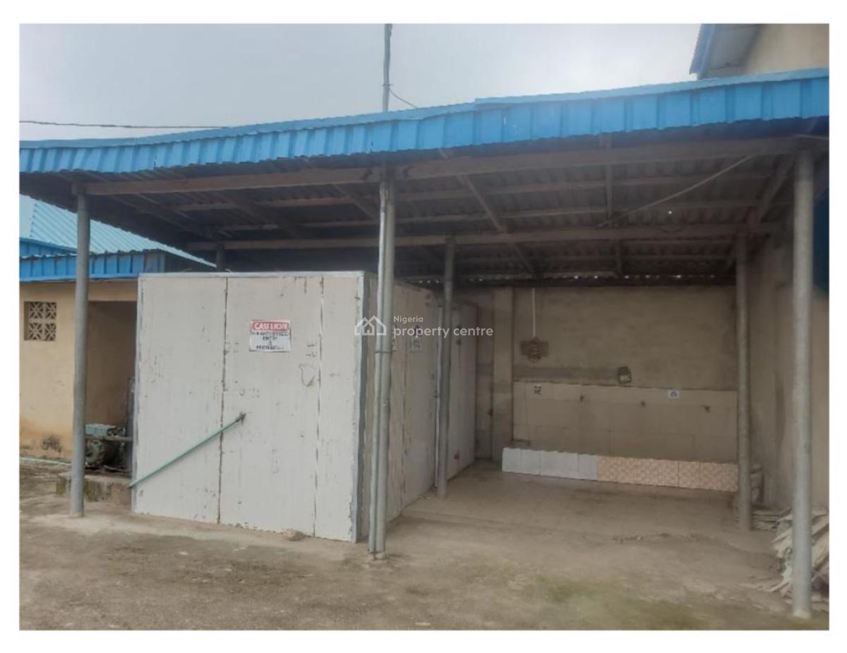Warehouse/factory, Km 46, Ogun, Factory for Sale