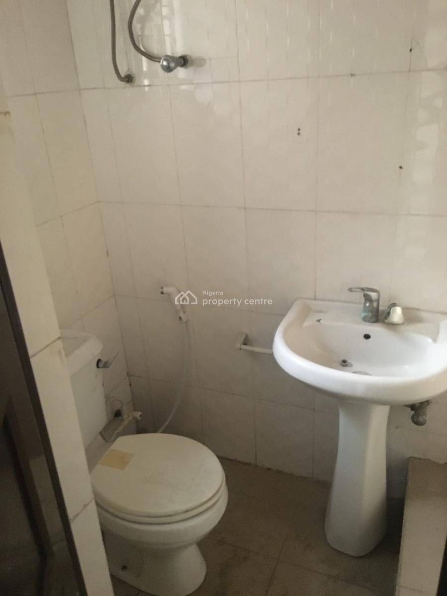 Newly Renovated 3bedrooms Flat with a Room Bq, Off Sunmola Street, Mende, Maryland, Lagos, Flat / Apartment for Rent