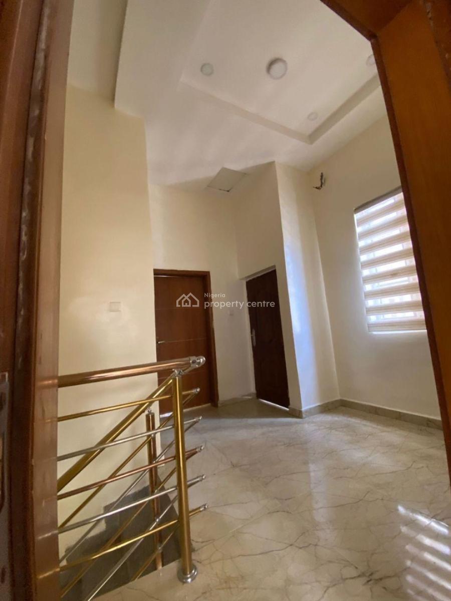 Spacious Well Maintained 3 Bedroom Apartment, Oniru, Oniru, Victoria Island (vi), Lagos, Flat / Apartment for Rent