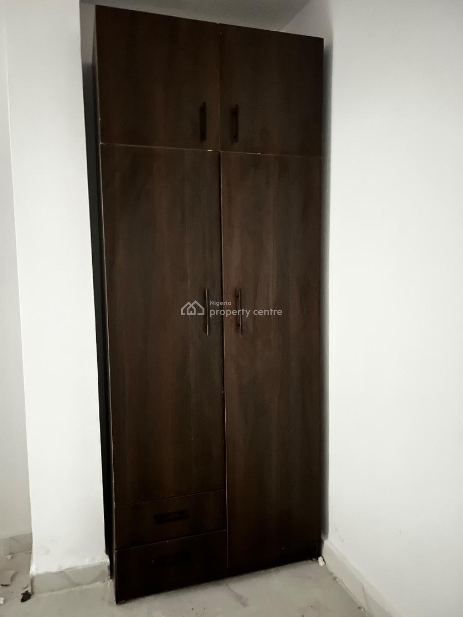 Luxury 2 Bedrooms with Exquisite Modern Features, Chevy Castle Estate, Lekki Expressway, Lekki, Lagos, Flat / Apartment for Rent