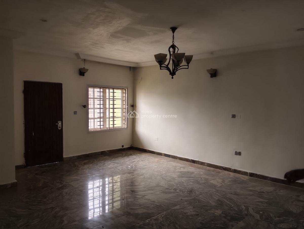 Spacious Four Bedrooms Terraced Duplex with Bq, Durumi, Abuja, Terraced Duplex for Rent