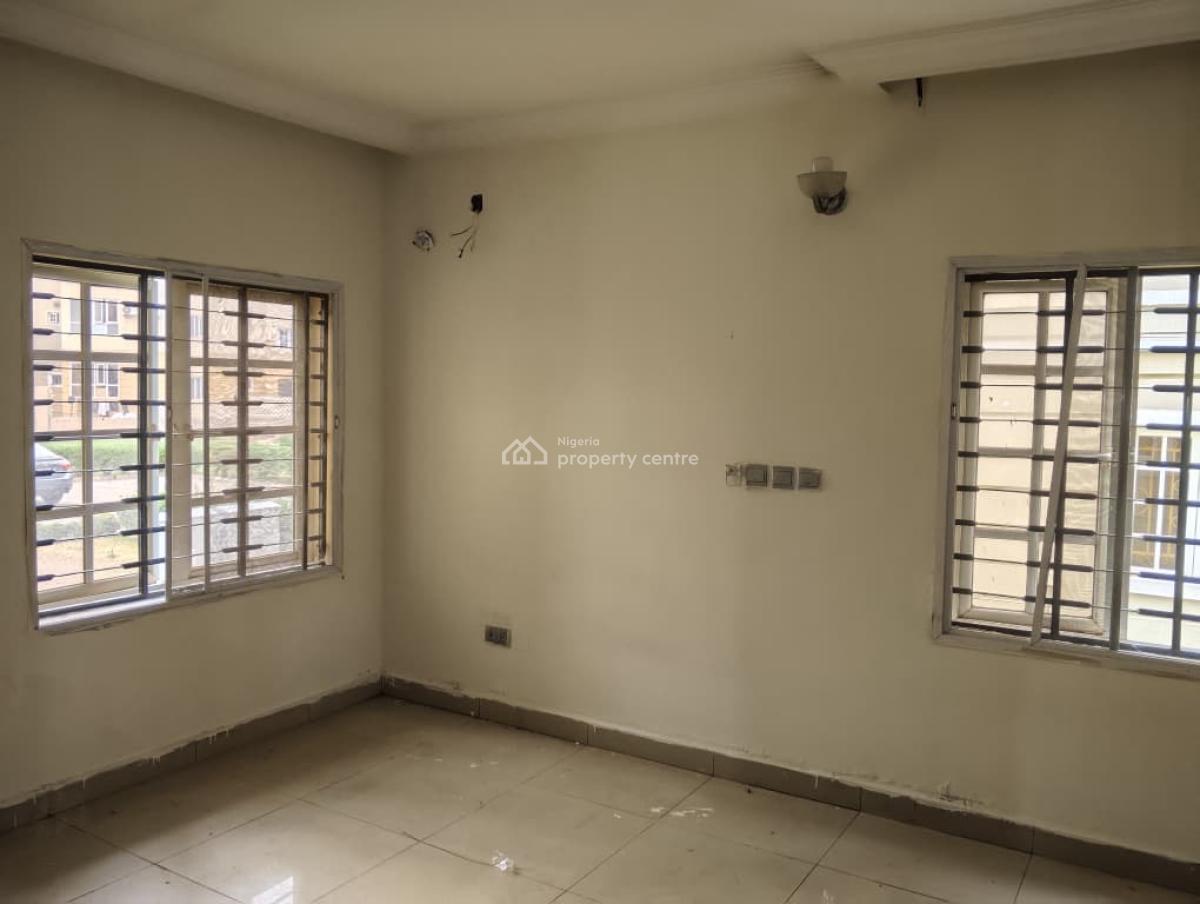 Spacious Four Bedrooms Terraced Duplex with Bq, Durumi, Abuja, Terraced Duplex for Rent