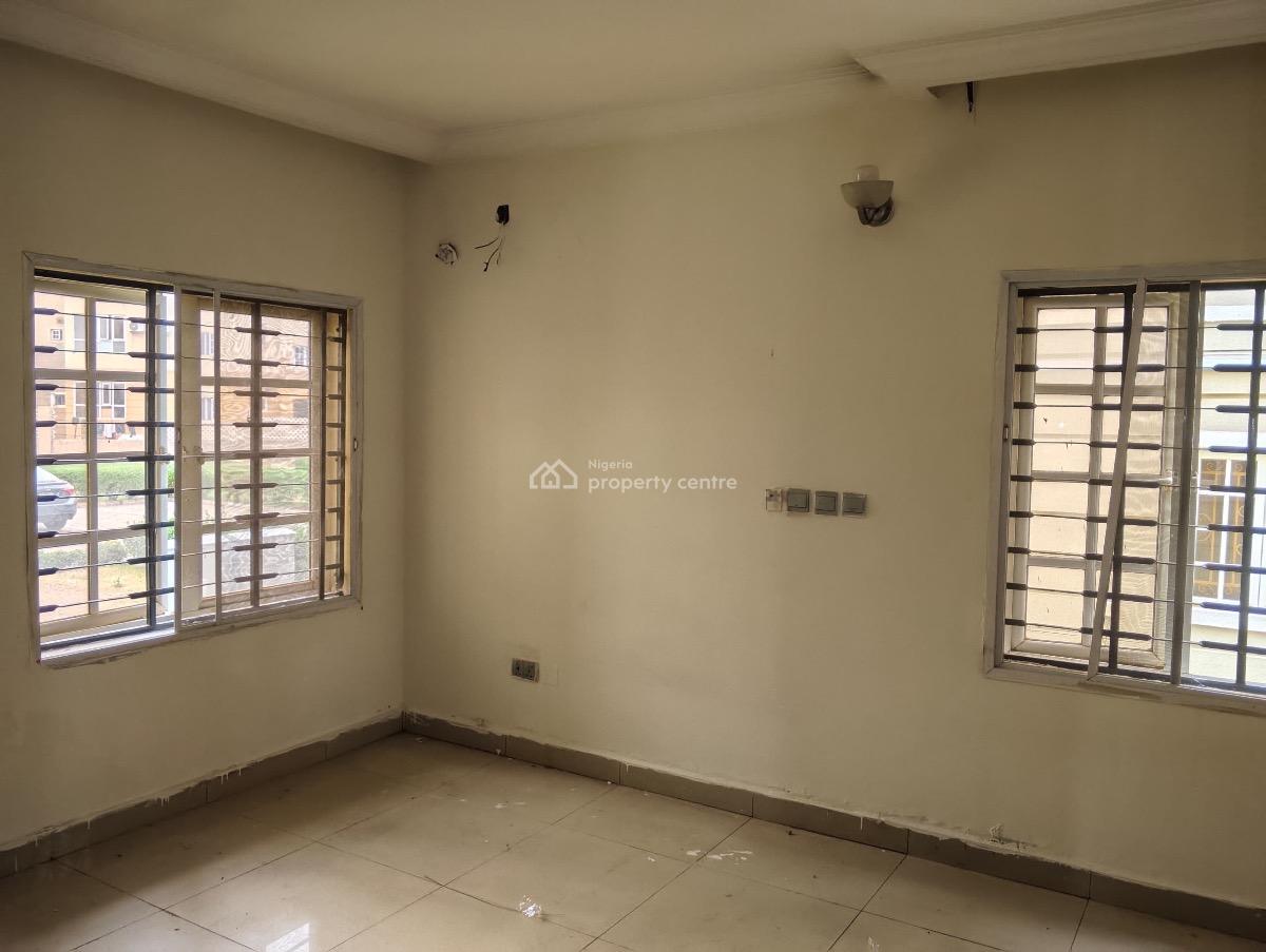 Spacious Four Bedrooms Terraced Duplex with Bq, Durumi, Abuja, Terraced Duplex for Rent