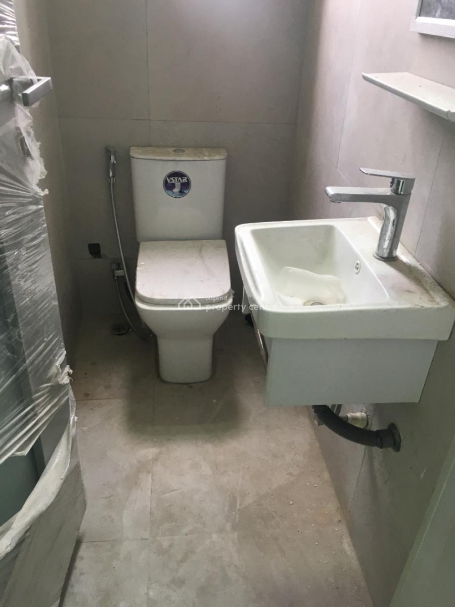 Newly Built 2bedrooms Flat, Baale Street, Mende, Maryland, Lagos, Flat / Apartment for Rent