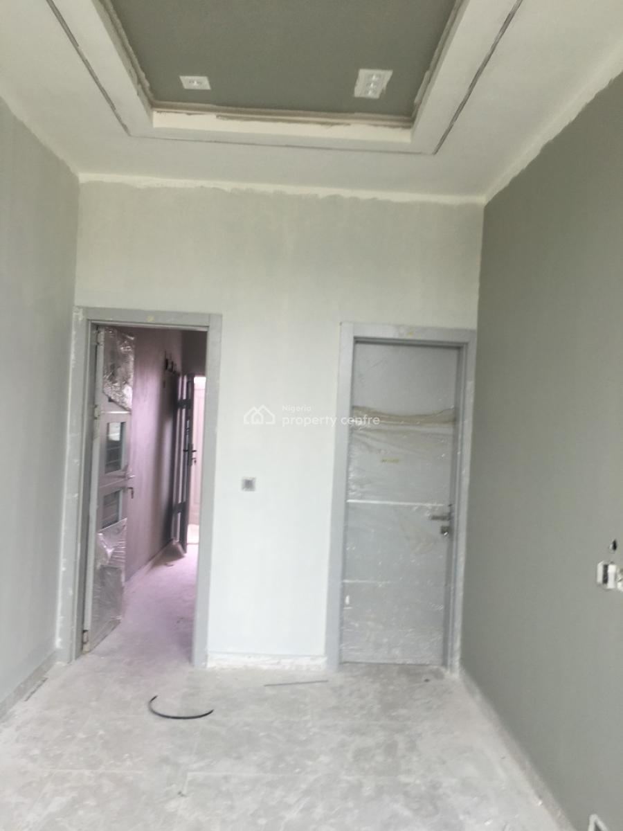 Newly Built 2bedrooms Flat, Baale Street, Mende, Maryland, Lagos, Flat / Apartment for Rent