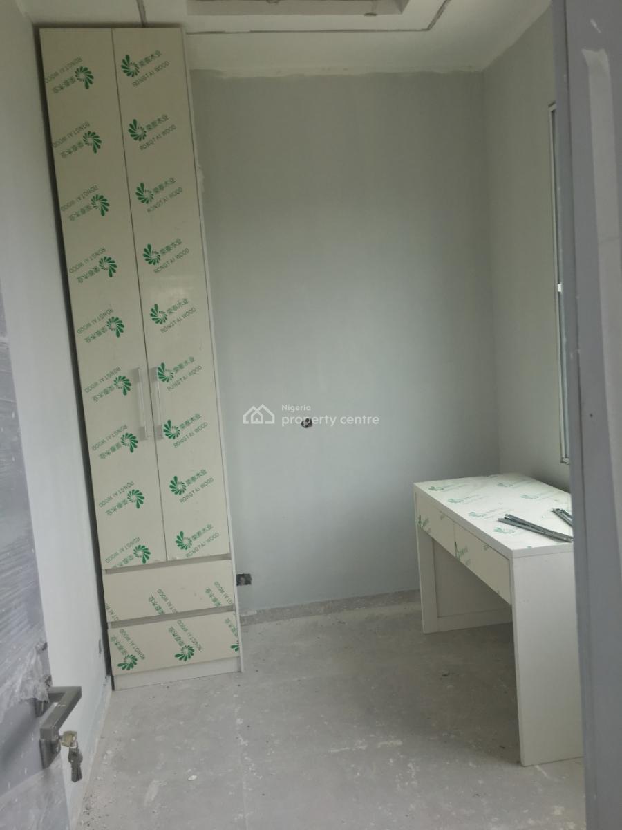 Newly Built 2bedrooms Flat, Baale Street, Mende, Maryland, Lagos, Flat / Apartment for Rent