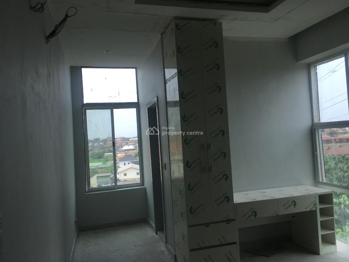Newly Built 2bedrooms Flat, Baale Street, Mende, Maryland, Lagos, Flat / Apartment for Rent