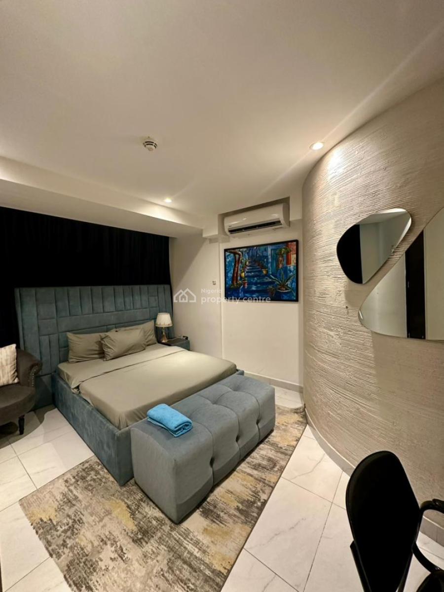 Nicely Furnished 1-bedroom Apartment with Fully Functional Gym, Victoria Island (vi), Lagos, Flat / Apartment Short Let