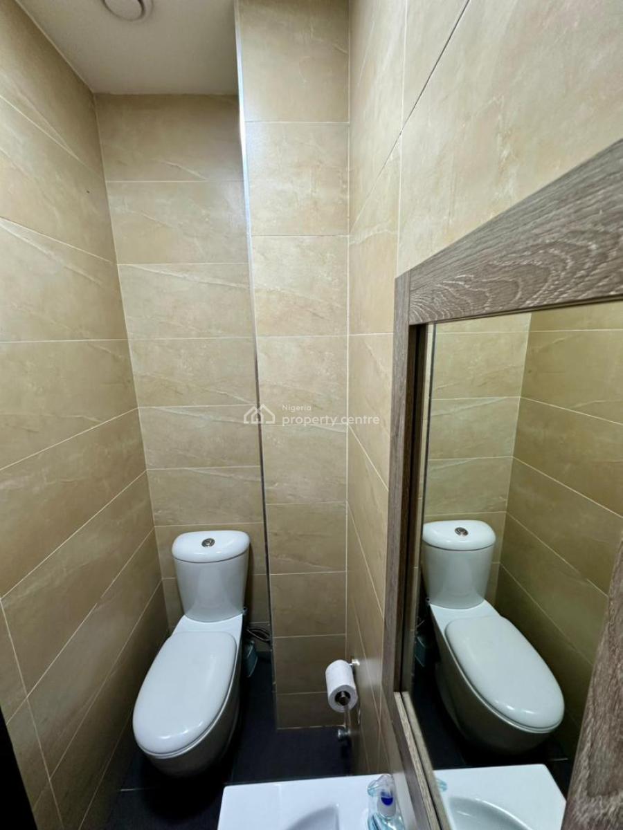 Nicely Furnished 1-bedroom Apartment with Fully Functional Gym, Victoria Island (vi), Lagos, Flat / Apartment Short Let