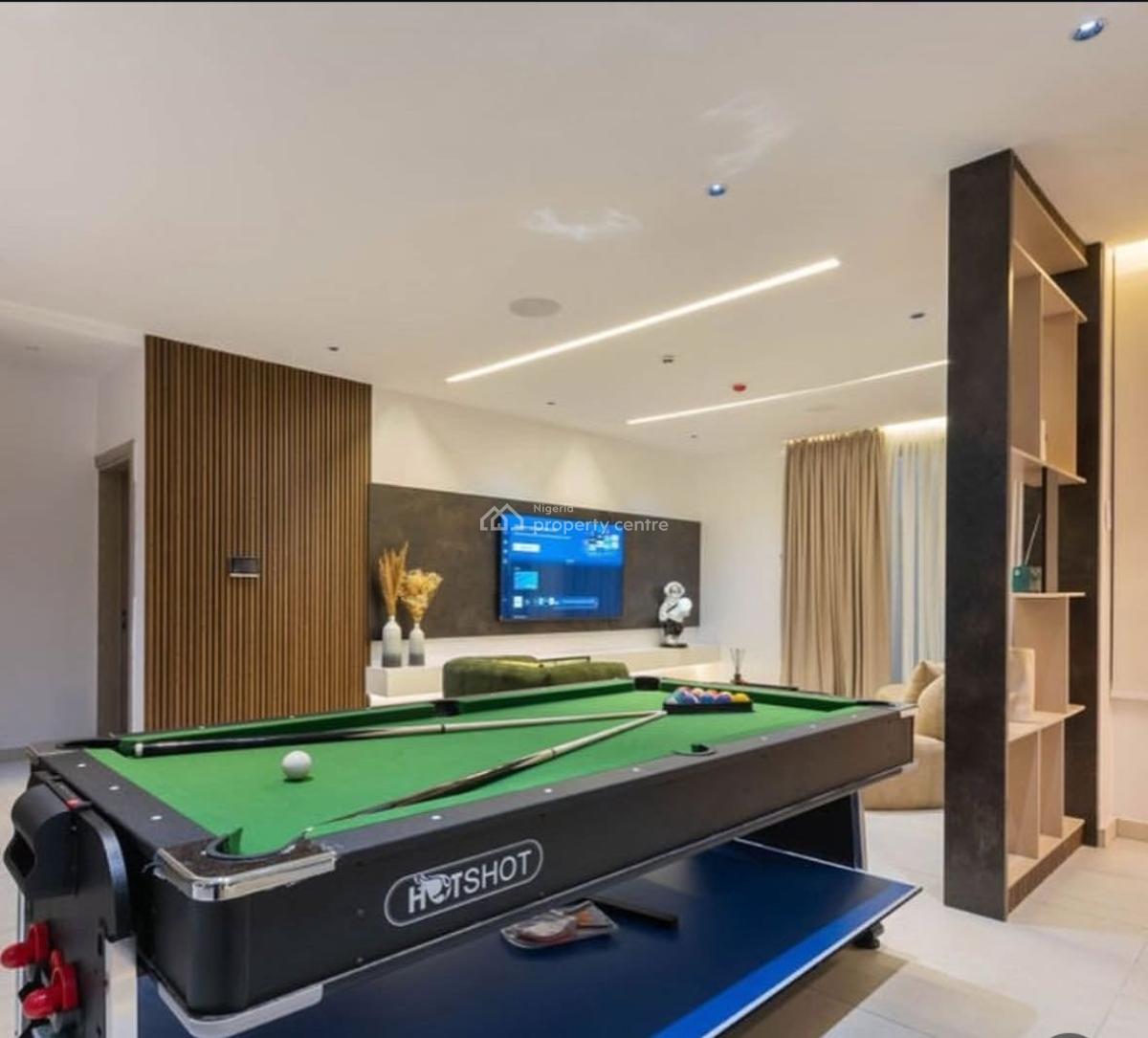 Luxury 2 Bedroom Apartment, Lekki Phase 1, Lekki, Lagos, Flat / Apartment for Sale