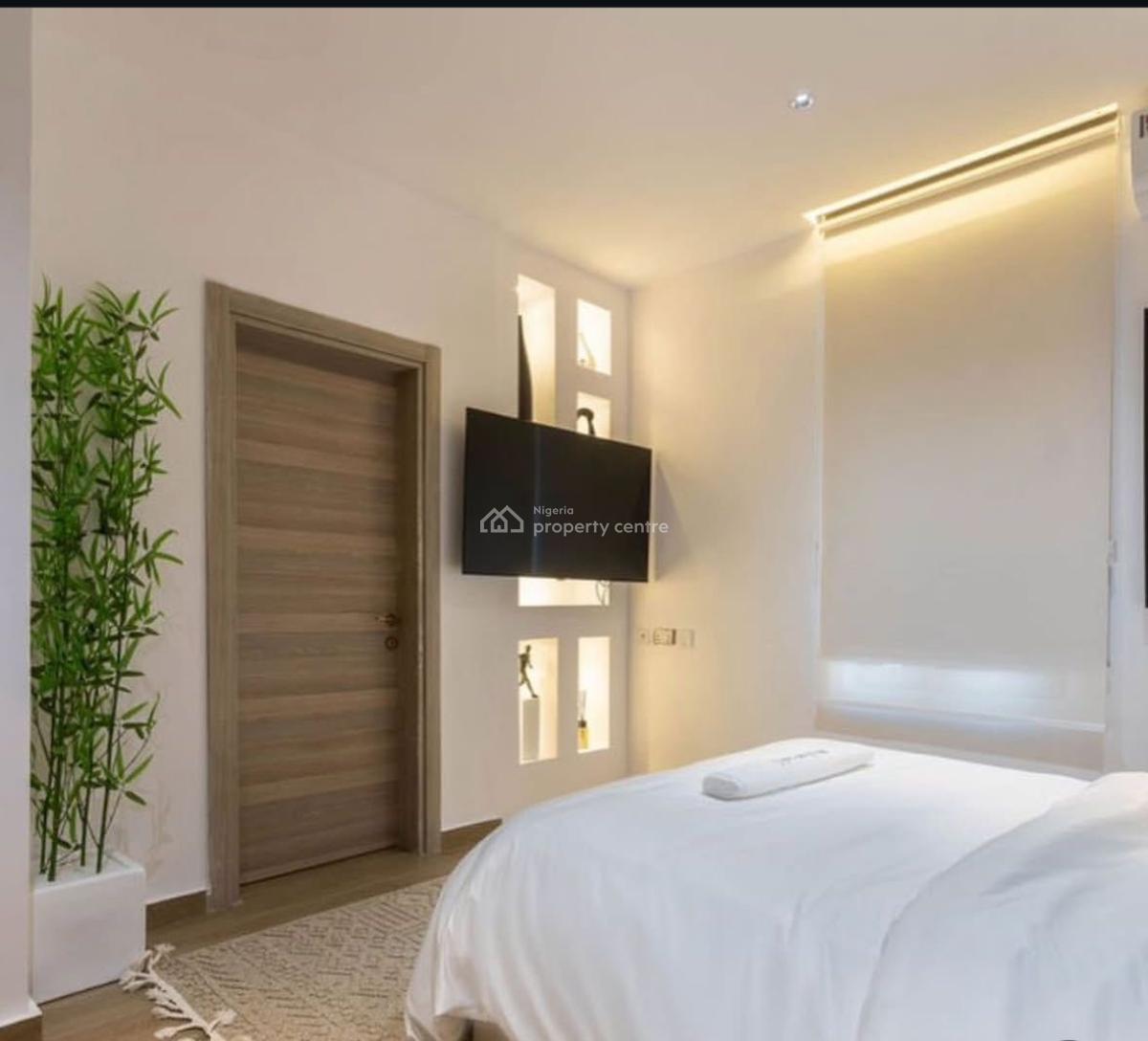 Luxury 2 Bedroom Apartment, Lekki Phase 1, Lekki, Lagos, Flat / Apartment for Sale