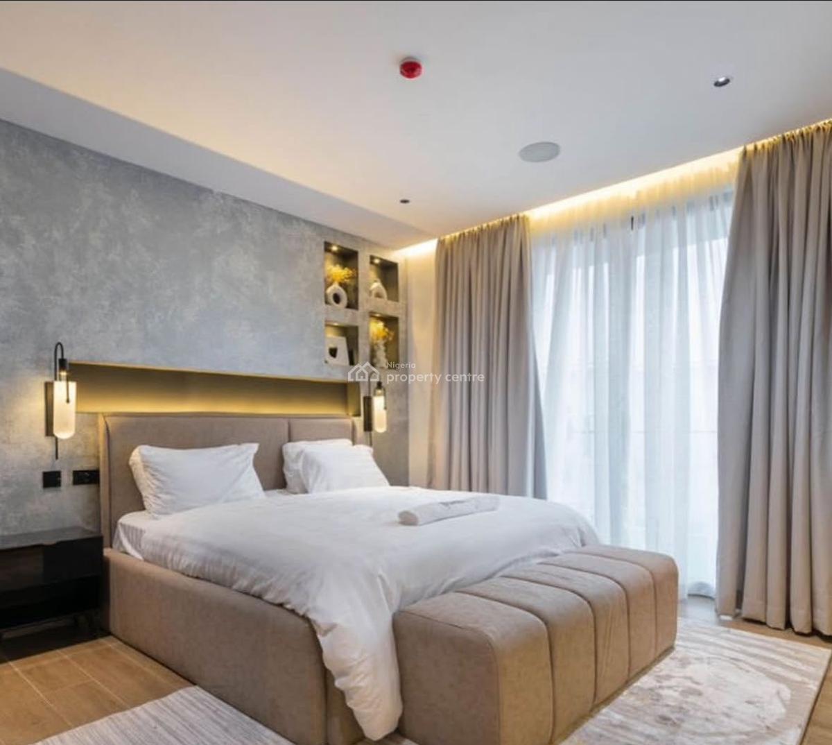 Luxury 2 Bedroom Apartment, Lekki Phase 1, Lekki, Lagos, Flat / Apartment for Sale