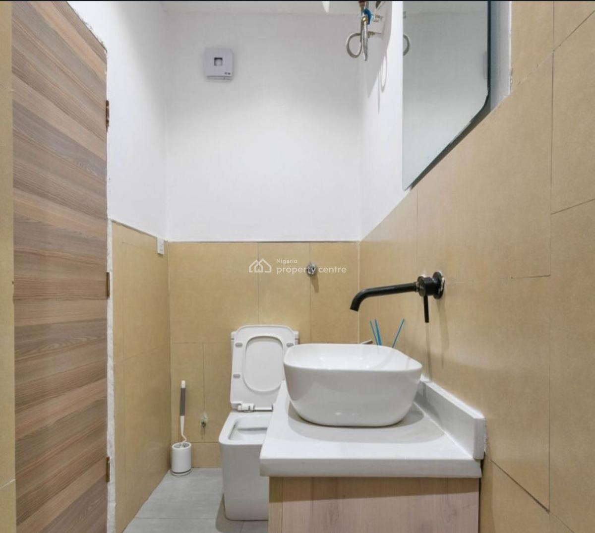 Luxury 2 Bedroom Apartment, Lekki Phase 1, Lekki, Lagos, Flat / Apartment for Sale