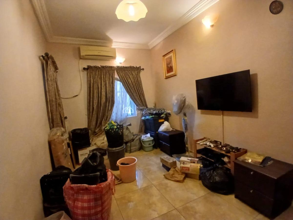 4 Bedroom Semi Detached House with a Bq, Oba Oyekan Estate, Lekki Phase 1, Lekki, Lagos, Semi-detached Duplex for Rent