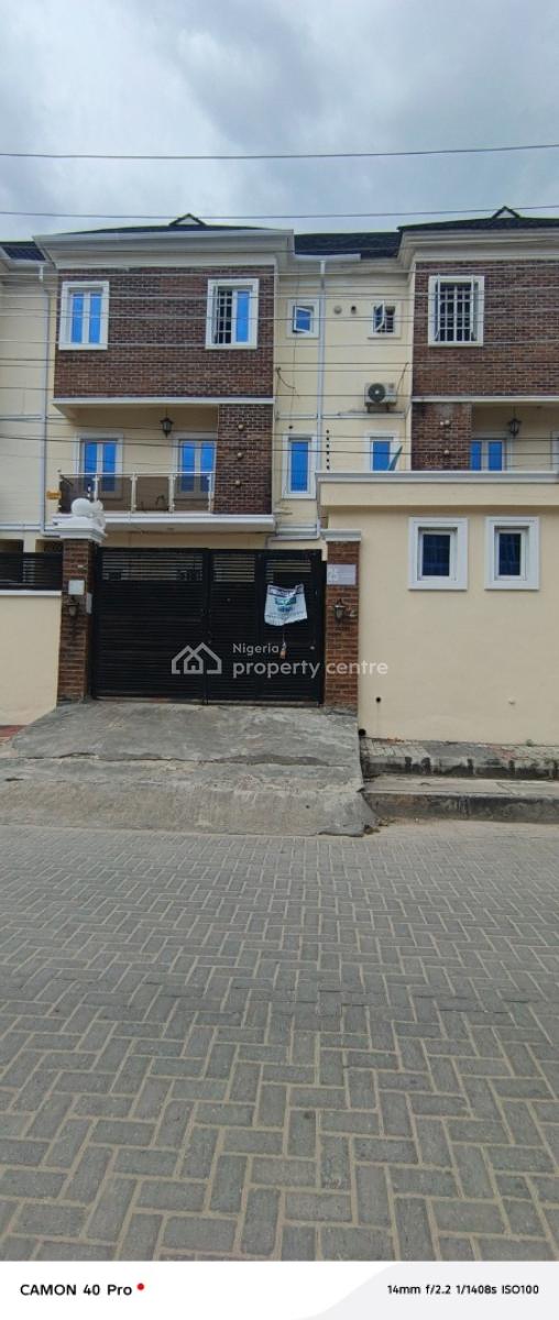 Well Maintain 4 Bedroom Self Compound Terraced Duplex, Osapa London, Lekki, Lagos, House for Rent