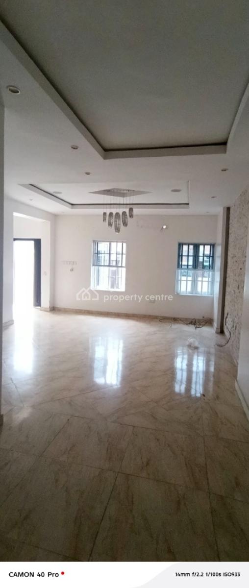 Well Maintain 4 Bedroom Self Compound Terraced Duplex, Osapa London, Lekki, Lagos, House for Rent