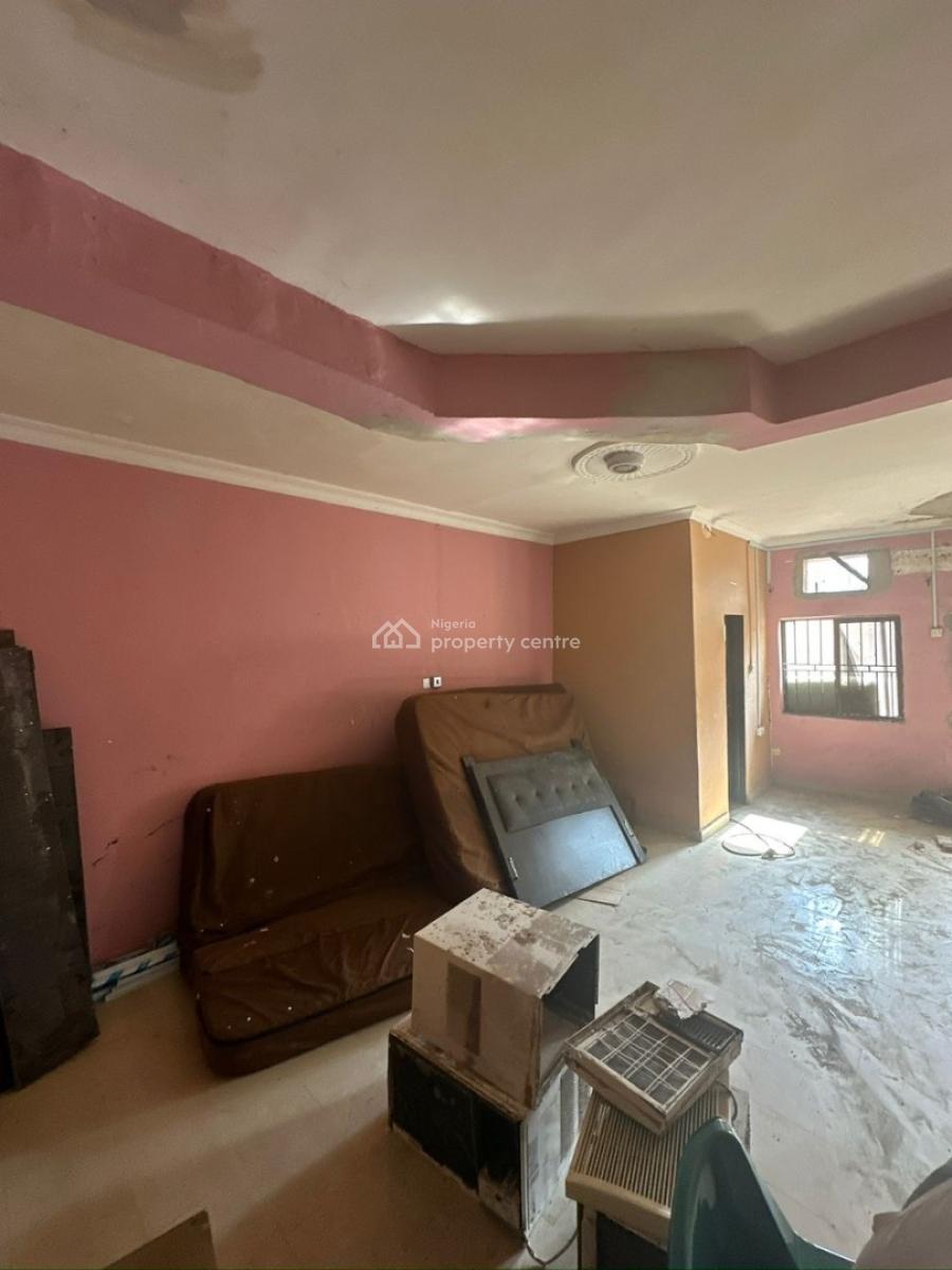 1 Bedroom Apartment, Lekki Phase 1, Lekki, Lagos, Mini Flat (room and Parlour) for Rent